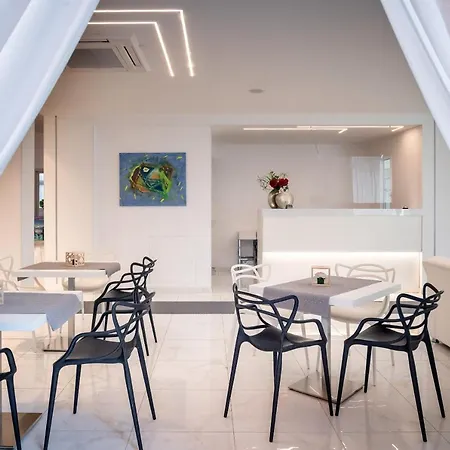 Tre Rose Hotel