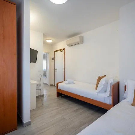 Tre Rose Hotel