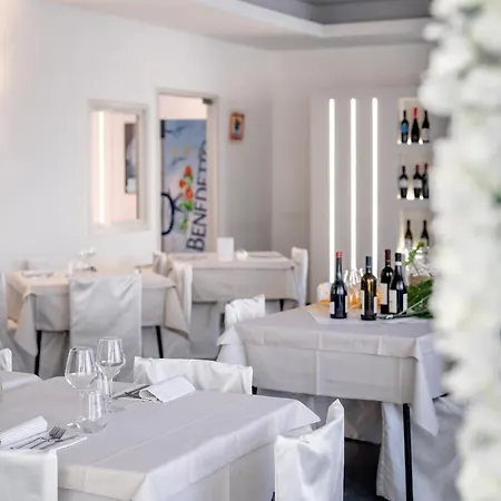 Tre Rose Otel Caorle